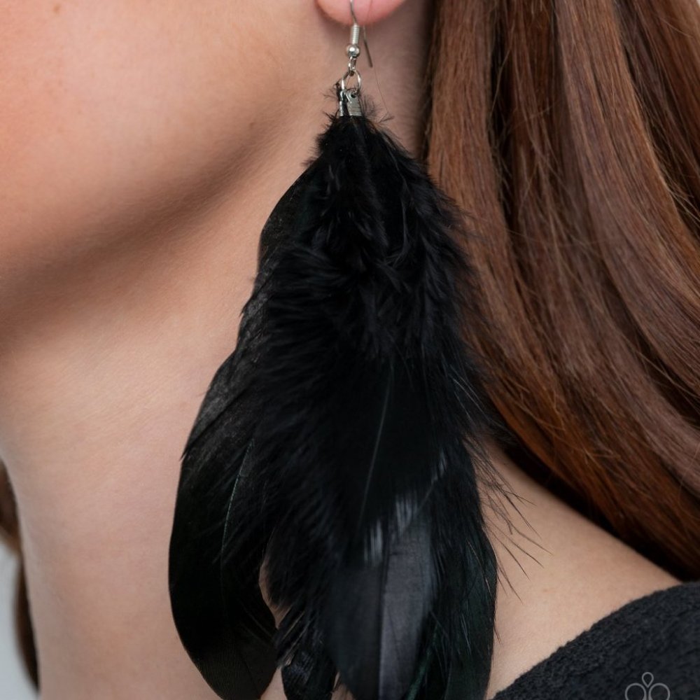 I BOA To No One - black Earring